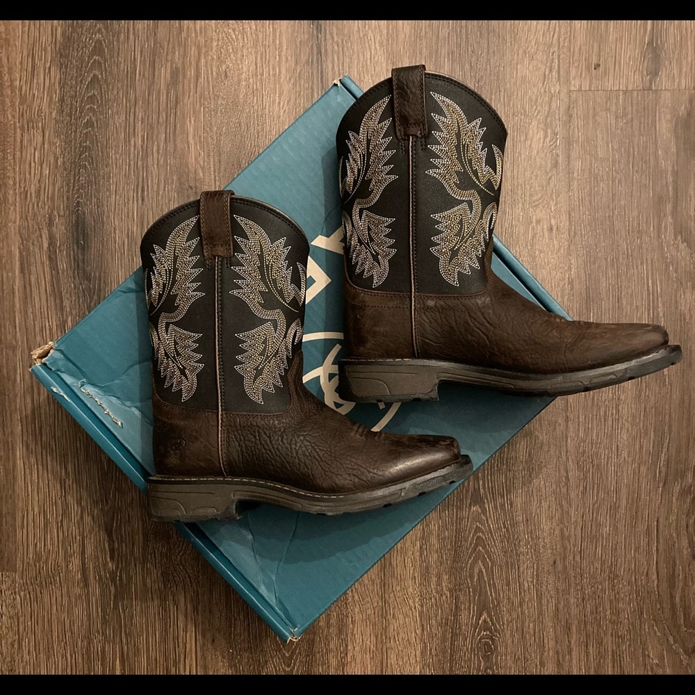Ariat Youth Boys Workhog Bruin Square Toe Boots